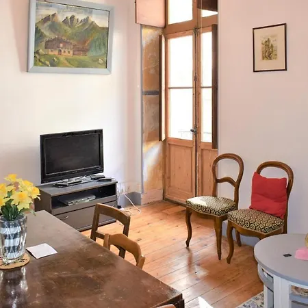 Stunning In Apartment *