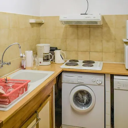 3 Bedroom Awesome In * Cauterets