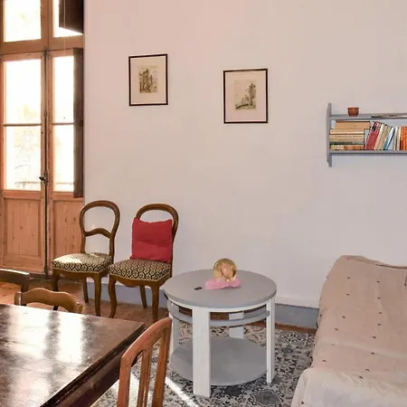 Apartment 3 Bedroom In *